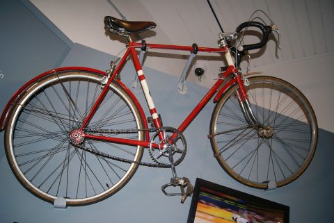 Veloce Outrage 700 hybrid cycle